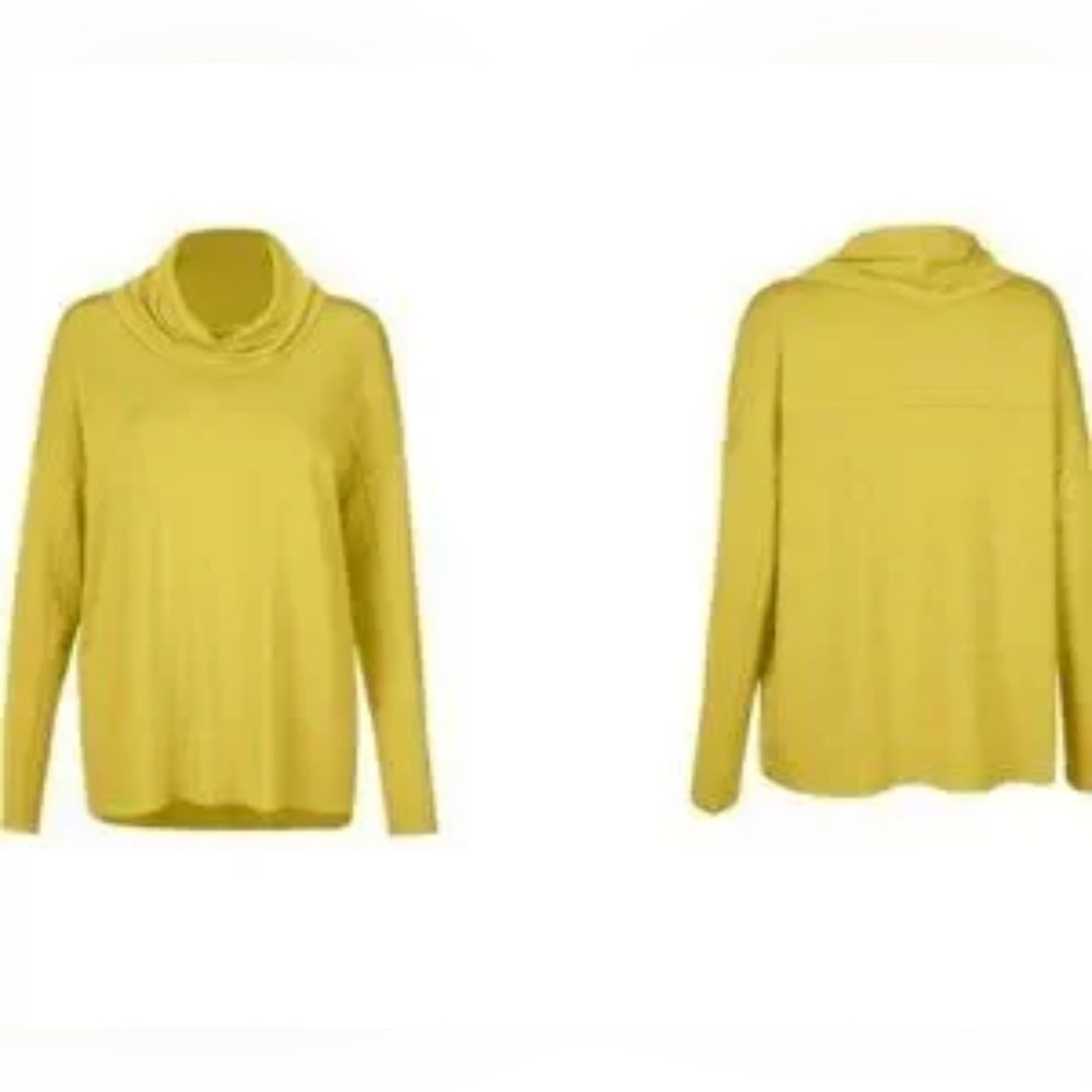 NWT Cabi Women’s Small # 4193 Ease Turtleneck Bright Moss Sweater Top S $95 - Picture 2 of 14